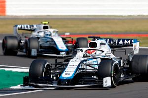 Indtil i dag var majoriteten af det hæderkronede Williams Formel 1-hold på britiske hænder. Nu er teamet og selskabet solgt til amerikansk side. 