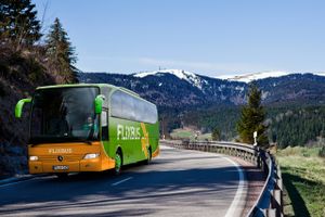 Dansk Folkeparti og regeringen vil gøre det nemmere for Flixbus og andre private aktører at oprette nye ruter.