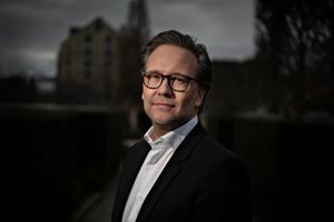 Portræt: Kasper Elbjørn begynder som chef for intern og ekstern kommunikation i Danfoss. Som dreng ville han være popstjerne.