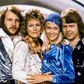 Bjørn Ulvaeus (til venstre) blev kendt som en del af popgruppen ABBA - her fotograferet i 1974. Han ser helt vilde muligheder for musikere i de nye AI-teknologier. Foto: Olle Lindeborg/TT News Agency/AP/Scanpix
