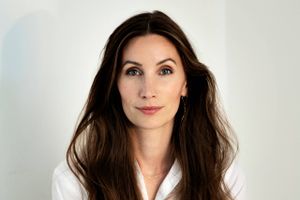 Portræt: Sofie Dolva står som nytiltrådt direktør i Copenhagen International Fashion Fair (CIFF) over for en stor opgave med at genskabe tilliden og respekten hos modefolket.