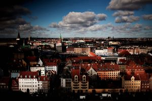Falder renten igen og udløser en ny stor rotation i behovet for nye lån, så kan boligejerne løbe ind i et krav om høje merrenter. 