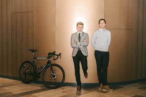 Erhvervstalentet Oscar Bjørn-Rosager og hans makker Casper Hillstrøm har landet en helt særlig aftale med folkene bag Tour de France.