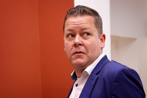 Dennis Flydtkjær følger trop og forlader Dansk Folkeparti. Tidligere lørdag meddelte Søren Espersen det samme.