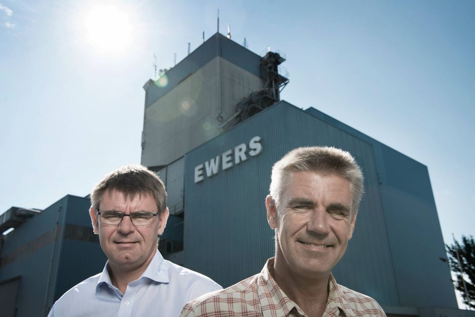 Grovvareselskabet Brødr. Ewers ledes af Hans Otto Ewers (tv.) og Claus Ewers. 