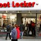 På verdensplan driver Foot Locker, der udover sko også sælger sportstøj, knap 3.500 butikker i 28 lande. Foto: Frank Rumpenhorst/picture-alliance/dpa/AP Images.
