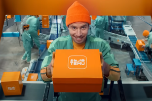Temu reklamerede til Superbowl med ordene »shop som en milliardær«. Nu er appen, der sælger lavprisvarer direkte fra varehuse i Kina, den mest downloadede i USA. 