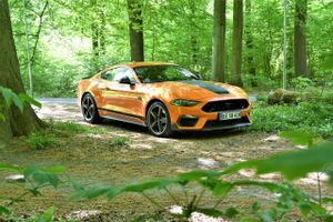 Ford Mustang Mach 1 er på flere måder et unikum, der giver en meget anderledes køreoplevelse. For at sige det mildt.