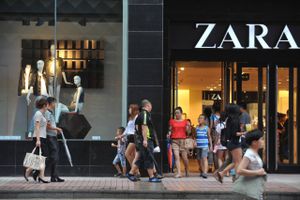 Europas næstrigeste, Zara-kædens grundlægger Amancio Ortega, afslører, at han besidder ejendomme for mere end 100 mia. kr. 