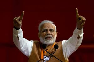 I den sidste nedtælling før parlamentsvalget til foråret tabte premierminister Modis regeringsparti BJP magten i tre centrale delstater i hindubæltet.