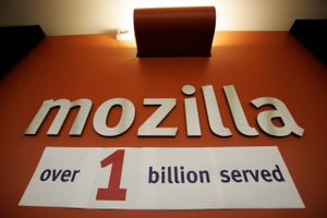 Mozilla har efter nogle års nedtur fået indbygget en række teknologiske forbedringer i Firefox. Men er det overhovedet nok til at få trukket brugerne tilbage fra Chrome, der buldrer frem?
