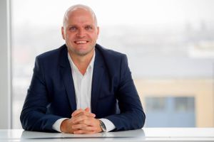 Christoph Nørgaard skifter fra Telia til en stilling som direktør for Salg og Marked i Aller Media. Foto: Aller.
