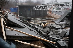 Mere end 50.000 danskere kan have krav på erstatning for arbejdsulykker mange år tilbage i tiden. En del af den potentielle milliardregning ventes at havne hos de store forsikringssselskaber.