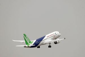 Det har aldrig været mere sikkert at sætte sig op i et stort passagerfly. 2017 havde det laveste antal ulykker nogensinde. Foto: AP/Greg Baker