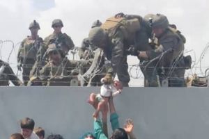 Biden arvede en udhulet Afghanistan-operation fra Trump, siger sikkerhedspolitisk talsmand.