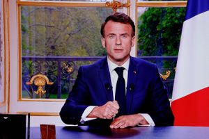 Franskmændene er imod pensionsreformen, men at "gøre intet" er ifølge præsident Macron ingen løsning.