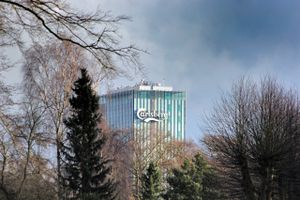 Det er især i kontorsiloen, som Carlsbergs hovedkvarter i Valby kaldes, at de fleste fyringer i Danmark har ramt. I alt mister 75 ansatte med hovedkontorsfunktioner jobbet i den seneste sparerunde. 