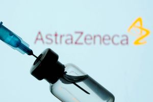 Astrazeneca kan ikke levere så mange vacciner så hurtigt som lovet. Nyheden kommer oven i problemer hos Pfizer-Biontech.