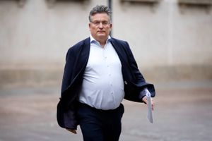 Copenhagen Infrastructure Partners' havvindmøllepark Vineyard Wind til en værdi af 28 mia. kr. står til at kunne blive færdiggjort efter risiko for et kollaps som følge af retsopgør med et amerikansk selskab.