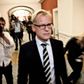 Carl Holst er ikke selv medlem af den danske folkekirke, men medlem af en grundtvigiansk frimenighed i Rødding.