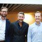 Søren Lottrup (t.v.), bestyrelsesformand i SmokeQuit, stifter Torben Rasmussen og marketingchef Patrick Woolrych.