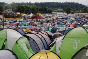 Det ser umiddelbart skidt ud for sommerens store musikfestivaler såsom Roskilde Festival og Smukfest.
