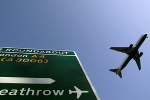 Et flertal af omkring 4000 ansatte i Heathrow har med stort flertal stemt nej til lønstigning på 7,3 procent.
