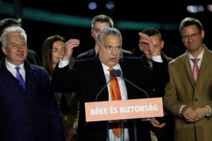 Viktor Orbans overbevisende sejr ved valget i Ungarn kan give problemer med enigheden i EU om yderligere sanktioner mod Rusland. Foto: BERNADETT SZABO/REUTERS/X02784