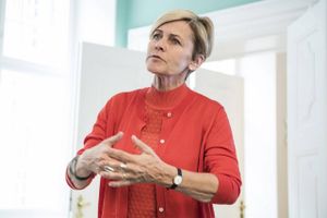 Mette Bock kommer til at arbejde til sidste sekund, før hun præsenterer sit forslag.