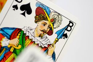 Bestyrelsen burde have ageret mere proaktivt i Danske Banks hvidvasksag, mener ledelsesekspert Flemming Poulfelt.