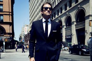 50 år tirsdag: TV 2's formand, Jimmy Maymann, udlevede sin drøm i New York. I Danmark er der blevet tid til både forretninger, familie og fællesskaber.
