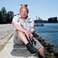 Keld Broksø bor i København, men var i Sverige i pinsen og trodsede dermed rejseanbefalingerne. »Det blev lidt en protestaktion, fordi jeg mener, at det er tåbeligt, den måde regeringen griber det an på lige nu,« siger han. Foto: Gregers Tycho