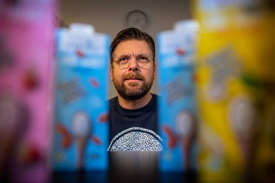 EU's afvisning af et lovforslag, der ville indsnævre mejeribetegnelsen, skaber stor glæde hos den plantebaserede aktør Naturli Foods. Direktøren i Mejeriforeningen ærgrer sig, men mener ikke, at afslaget er en katastrofe.