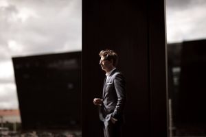 I et skærpet forsøg på at mindske grænsehandlen er regering klar til at indføre en afgiftspakke rettet mod grænsehandlen. Forslaget er en del af regeringens finanslovudspil, hvor regeringen ifølge skatteminister Karsten Lauritzen (V) vil sænke afgifter for 400 mio. kr. 