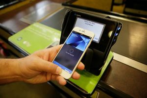 Apple Pay kan have ekstra omkostninger med sig til forbrugerne, frygter Dansk Erhverv