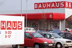 Bauhaus' slogan "Altid billigst" holdt ikke, fordi det i nogle tilfælde var betinget af, at kunden efterfølgende skulle udnytte en prisgaranti. Forbrugerombudsmanden lagde vægt på, at en vare skal være billigst ved købet.