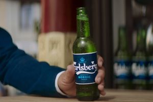 Både salget af bryggeriernes alkoholfri øl og antallet af alkoholfrie varianter slog rekord i 2020. »Ikke overraskende,« lyder det fra en ekspert.