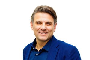 Kosmetikkædens topchef fortæller i et eksklusivt interview, hvordan The Body Shop vil opfylde sin vilde ambition frem mod 2020. Planen vækker dog ikke den store anerkendelse hos hverken en konkurrent eller en ekspert. 