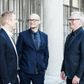 Christian Stadil og Thor Stadil, der her ses henholdsvis i midten og til højre, har offentliggjort flere regnskaber, der ifølge den underskrivende revisor indeholder væsentlig fejlinformation. Foto: Steven Biccard