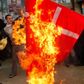Dannebrog i flammer på Vestbredden. På få døgn i januar 2006 bredte en boykot af danske varer sig over hele Mellemøsten.