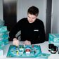 23-årige Mads Holmgren laver brætspil til unge. »Jeg kan se, at det er en type spil, som de har manglet,« siger han. Foto: Mads Frost