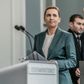 For næsten to måneder siden lukkede statsminister Mette Frederiksen store dele af landet. Nu er hun under politisk pres for at sætte fart på genåbningen. Foto: Aleksander Klug