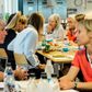 Omkring 20 kvinder var samlet for at blive klogere på deres privatøkonomi. Foto: Stine Bidstrup.