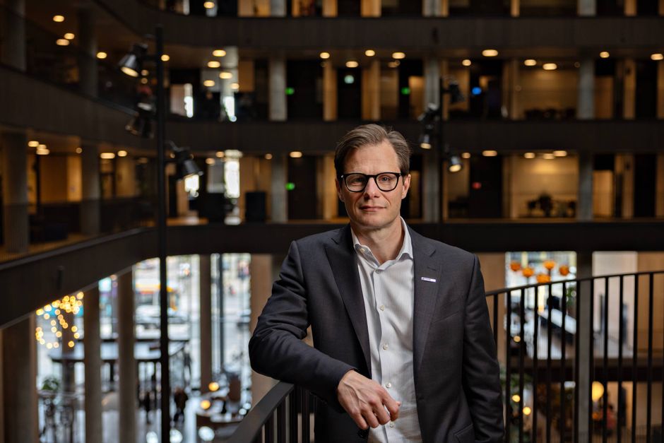 Danske Bank-topchef Carsten Egeriis er i gang med at udmønte en ambitiøs strategiplan, men på længere sigt har han et langt større mål for banken, som i dag får baghjul af de store nordiske konkurrenter.