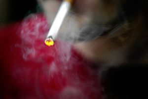 Totalt rygeforbud stemmer ikke overens med kommunens sundhedspolitik. 