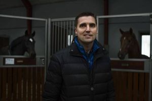 OL-bronzevinderen Andreas Helgstrand har skabt sig et millionforetagende på næsten ingen tid. Han avler hestene og sælger dem videre for en formue. 